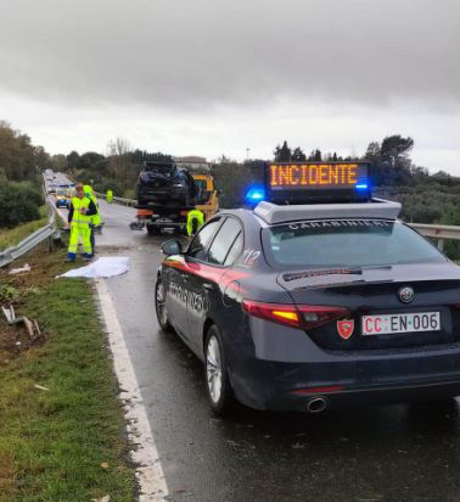 Cagliari, 32enne muore in incidente. Conducente si costituisce