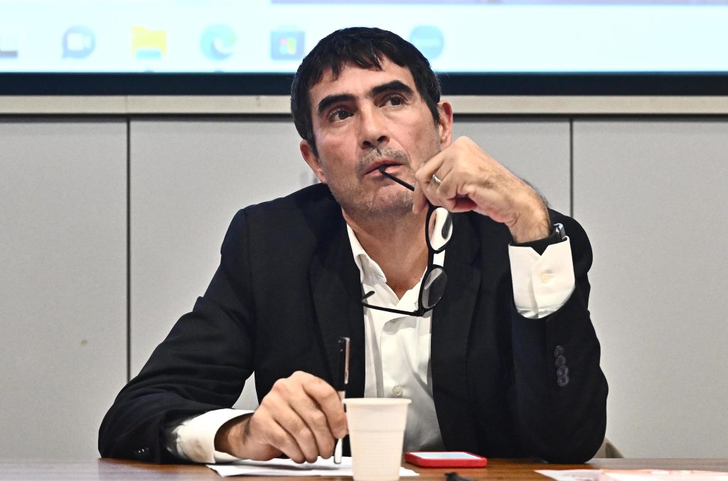 Sinistra italiana, Fratoianni confermato segretario all’unanimità