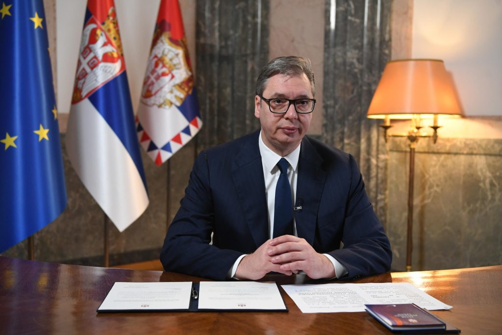 Vucic: Serbia non riconoscerà Kosovo