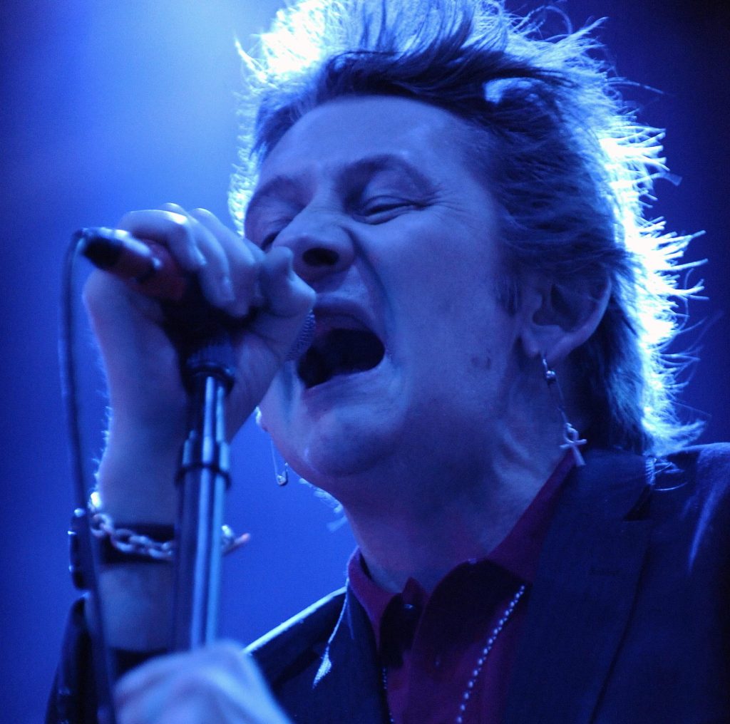 Addio a Shane MacGowan, voce dei Pogues