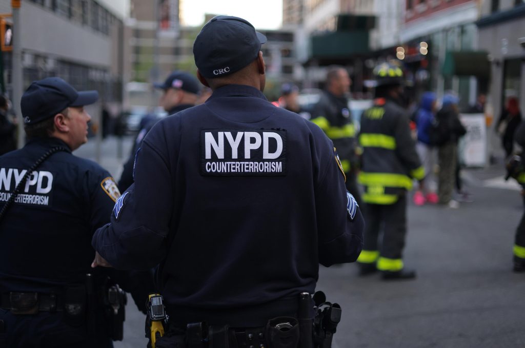 Strage nel Queens, uomo stermina a famiglia