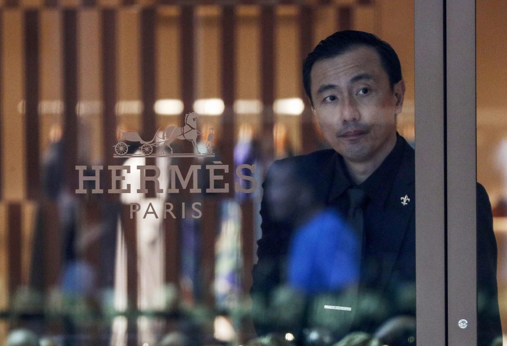 Il discendente di Hermès che vuole lasciare l’eredità al maggiordomo