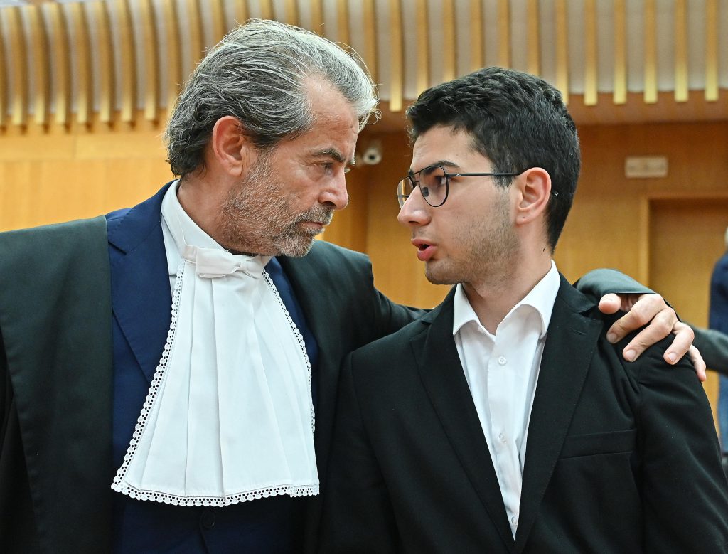Uccise il padre violento, condannato a 6 anni e due mesi