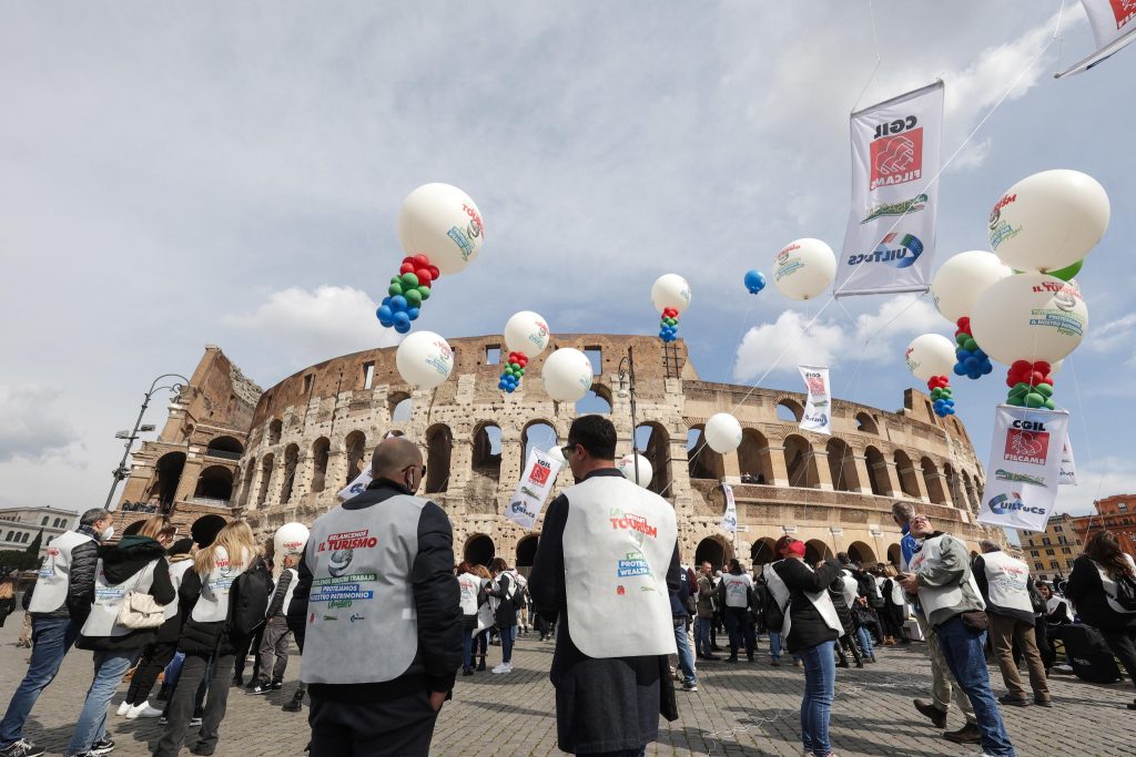 Lo sciopero che ferma l’Italia nel weekend di Natale