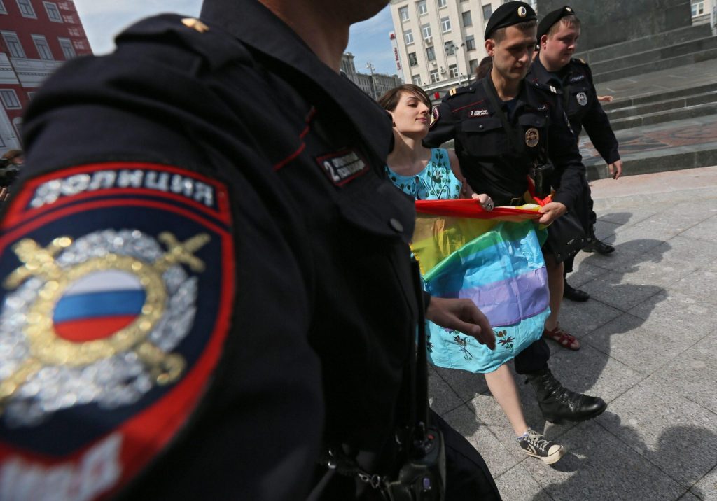 La festa dello scandalo divide la Russia