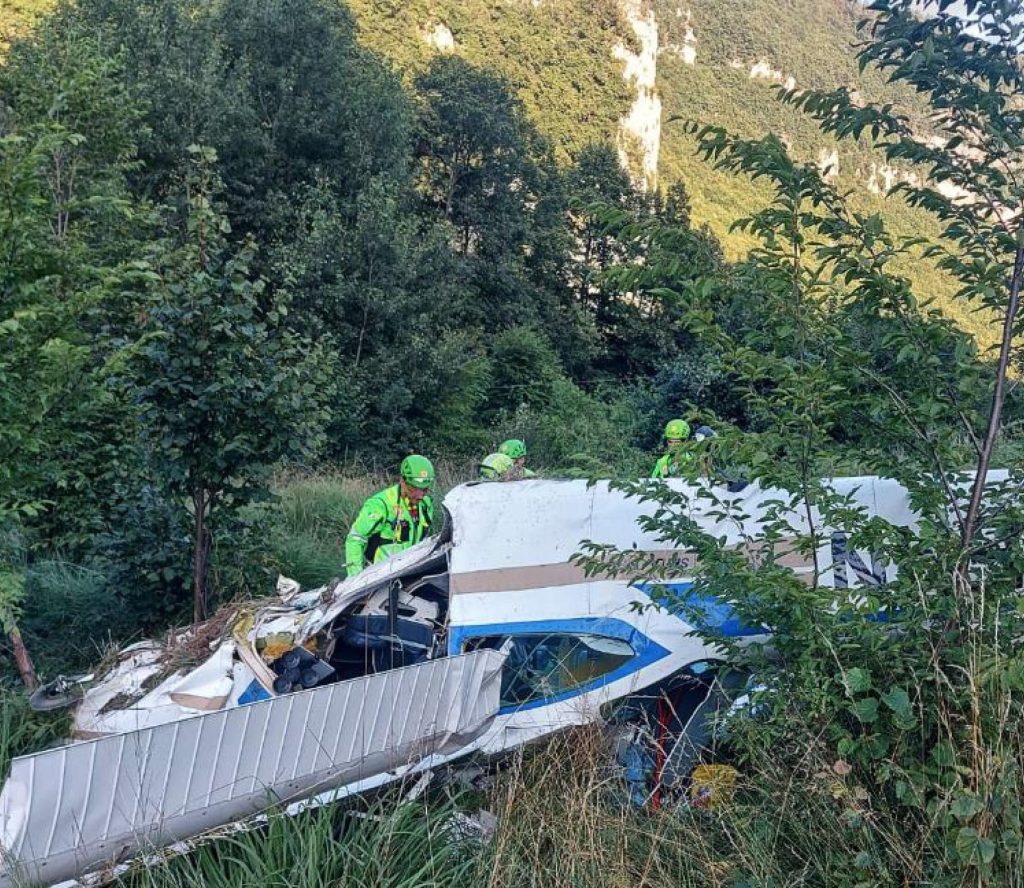 Spagna, incidente con ultraleggero: muore italiano