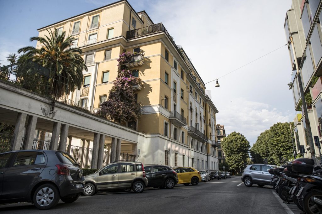 giallo via poma
