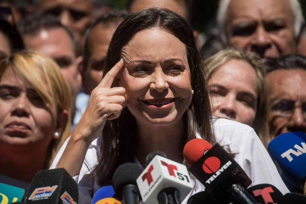 Parlamento europeo condanna Maduro contro Machado
