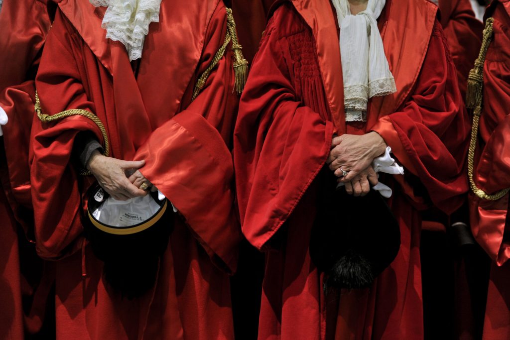 Test sui magistrati, l’ira delle toghe