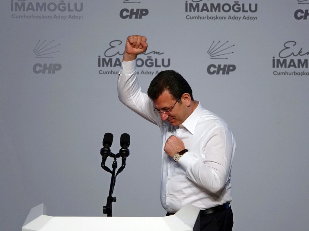 In manette il sindaco di Istanbul