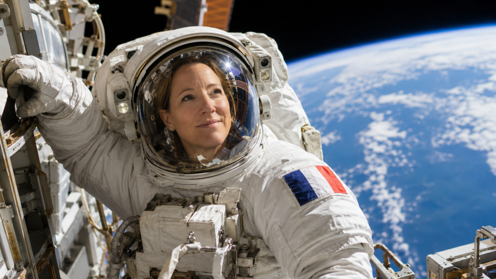 Sophie Adenot è la prima donna astronauta francese a passeggiare nello spazio Sophie Adenot