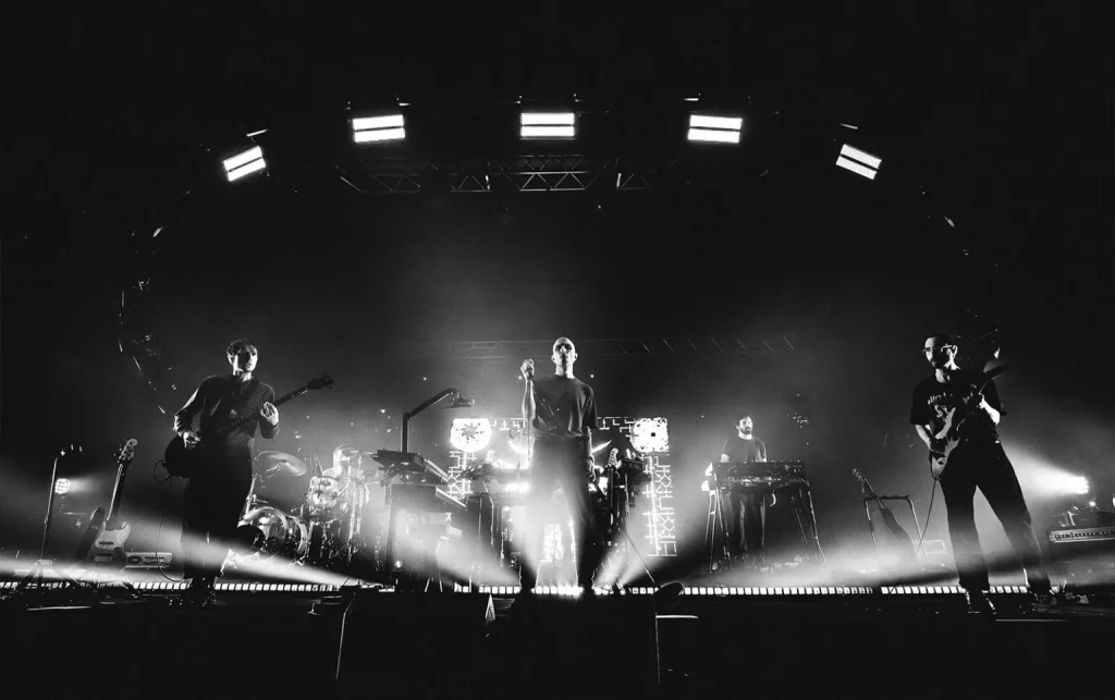 I cani. Foto da DNA Concerti