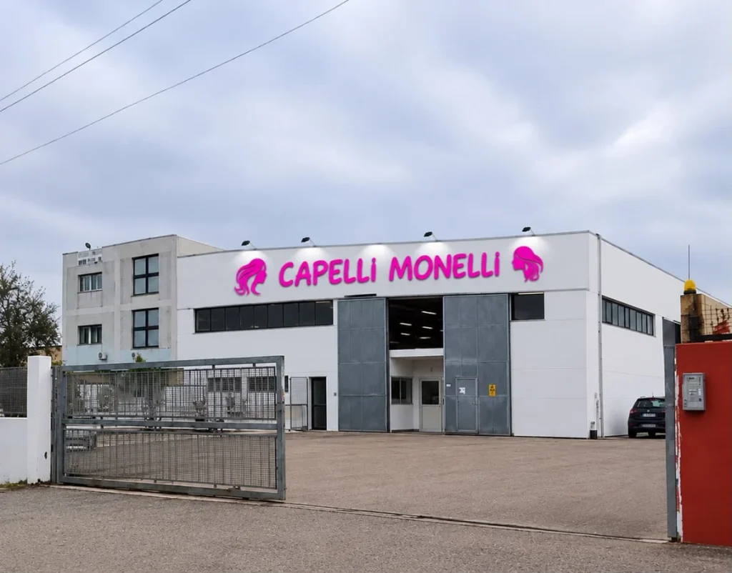 Sede di Capelli Monelli a Rutigliano, specializzata in prodotti professionali per capelli