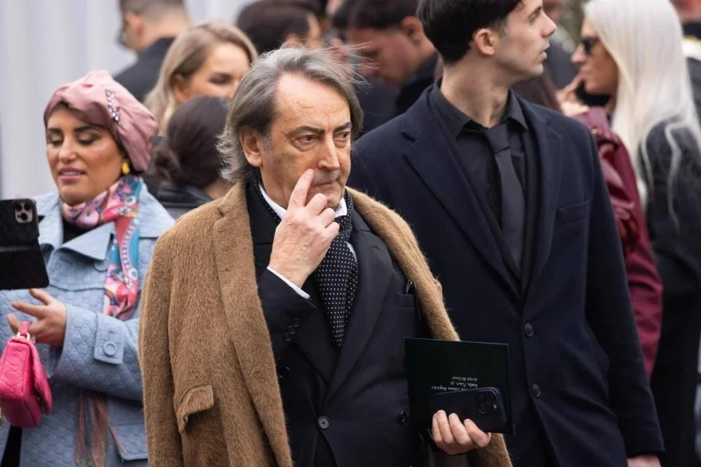 È morto Beppe ‘Sugar’ Angiolini, punto di riferimento per il fashion d’avanguardia e il Made in Italy