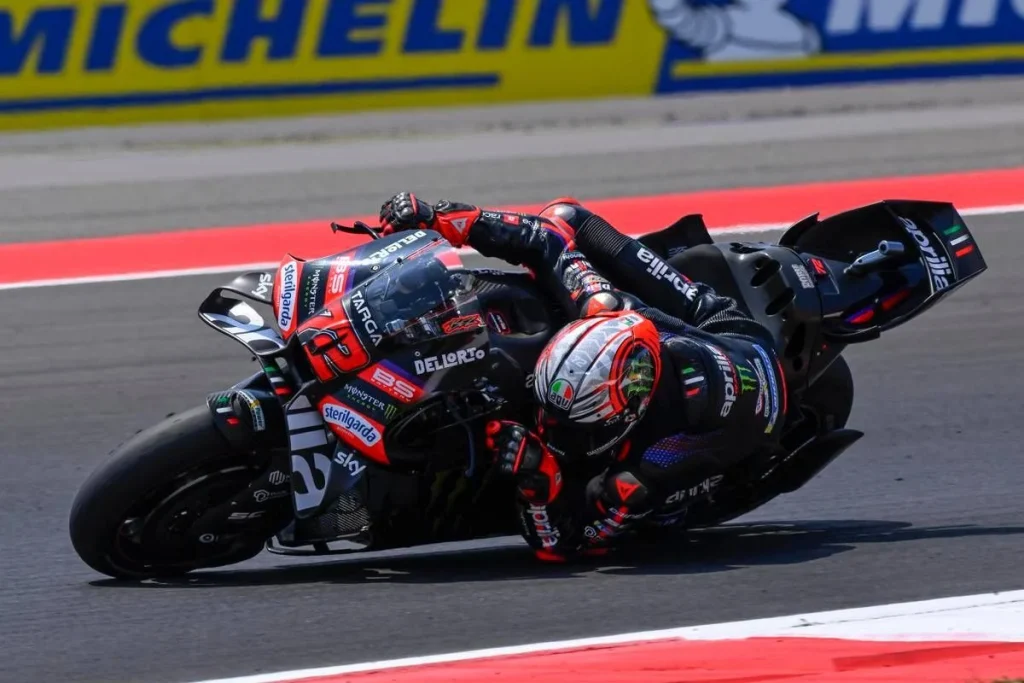Gp Indonesia, Bezzecchi trionfa davanti a Fernandez e Martin