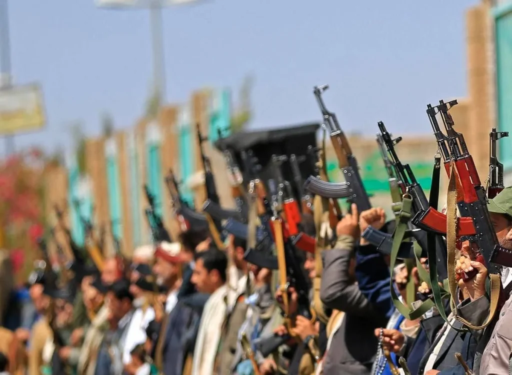 Yemen, Houthi minacciano altri attacchi contro aeroporti e siti petroliferi in Arabia Saudita
