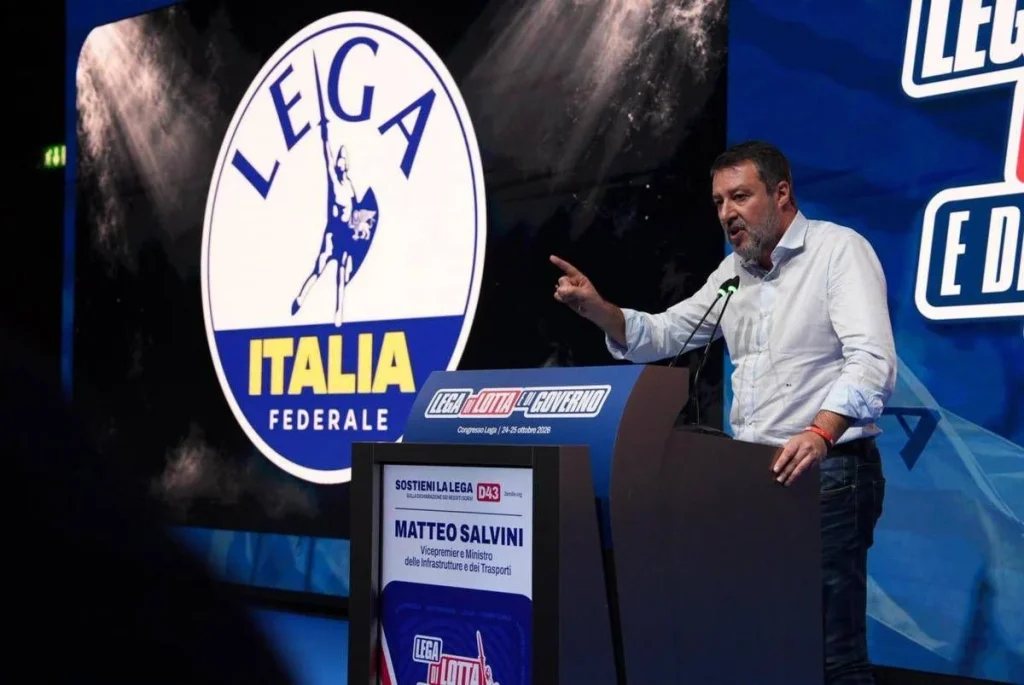 Lega, Salvini: “Se mi confermate segretario andrò in cdm a dire basta a soldi e armi all’Ucraina”