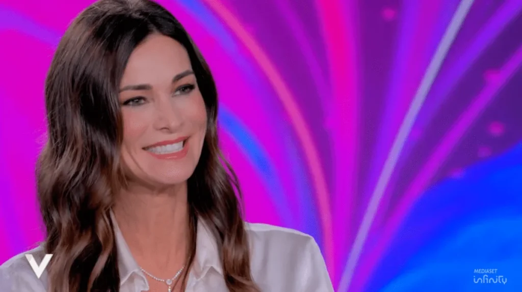 Manuela Arcuri: “Innamorata del principe Pallavicino? Mai dire mai, persona meravigliosa”