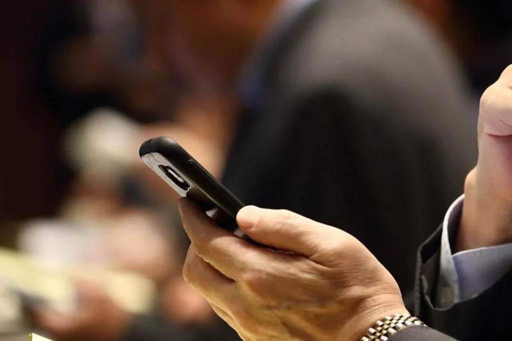 WhatsApp down, problemi oggi 16 ottobre