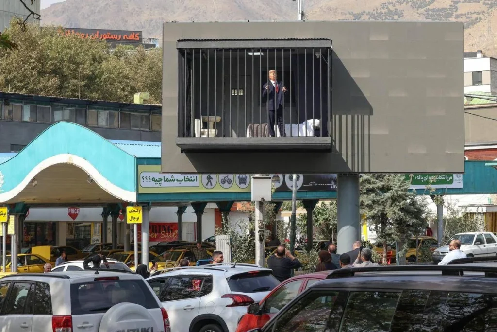 Iran, Teheran pronta a colpire personale Usa: lo considera “legittimo”